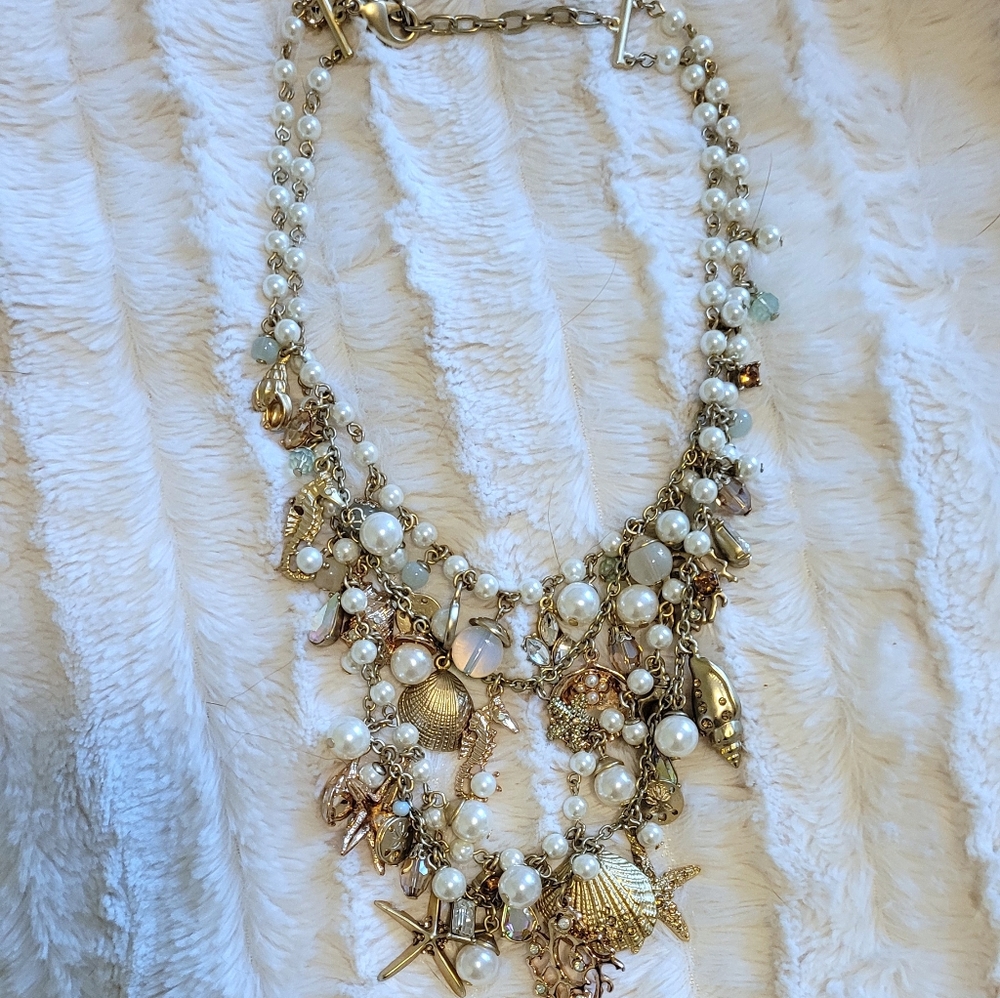 Seaside sea shell pearl ocean bib statement necklace